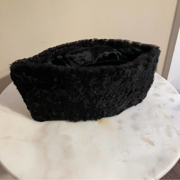 Vintage Cossack Hat Black Russian fluffy/furry cozy mob era - Picture 1 of 6